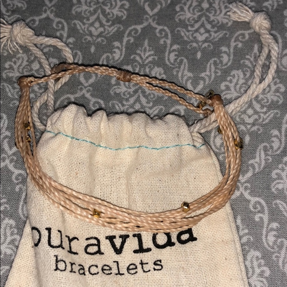 cream malibu pura vida bracelet